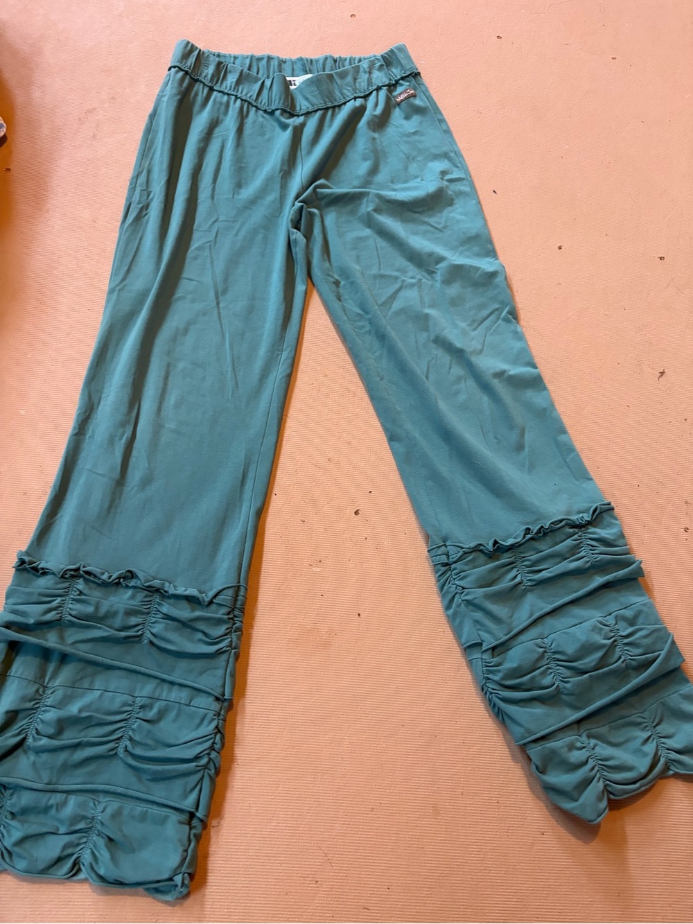 Matilda Jane women's Teal Ruffle Hem Wide-Leg Pants medium
